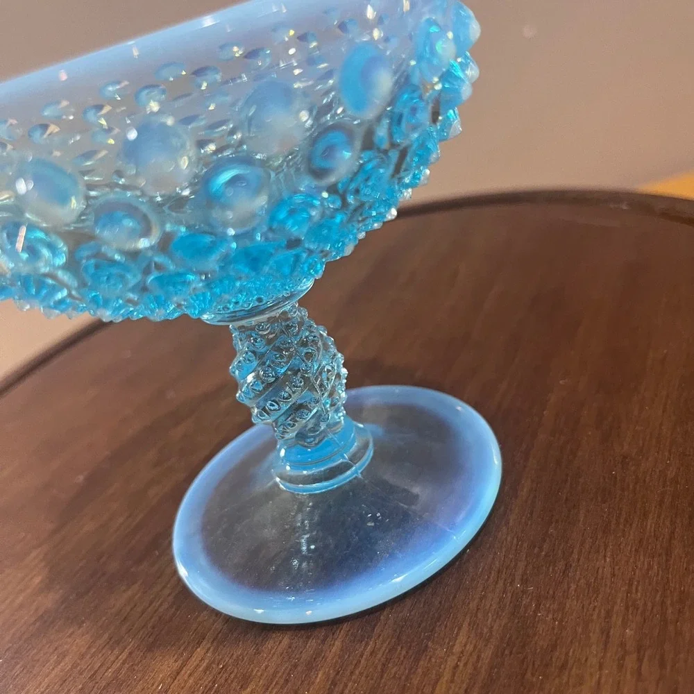 Vtg Fenton‎ Blue Opalescent Hobnail Art Glass Sherbet Goblet MCM Twisted Stem